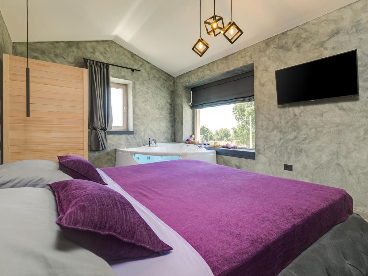 Lavanda Villa